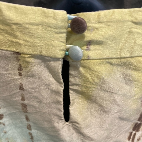 BCBGMaxAzria silk low cut top - Picture 2 of 7